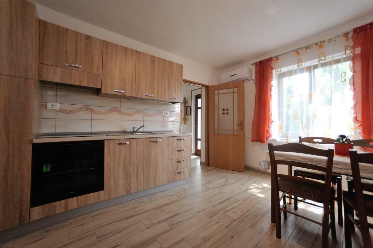 Apartman Svilno Риека Экстерьер фото